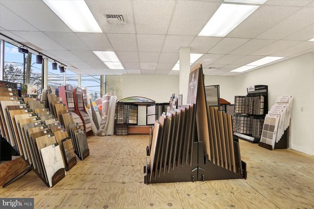 1920 PAXTON ST, Harrisburg, PA 17104