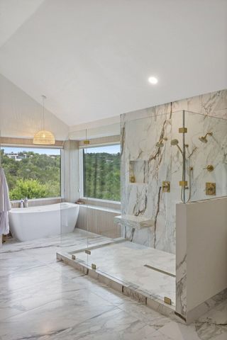 1421 Circle Ridge DR, West Lake Hills, TX 78746
