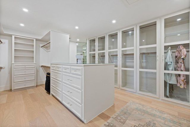 1421 Circle Ridge DR, West Lake Hills, TX 78746