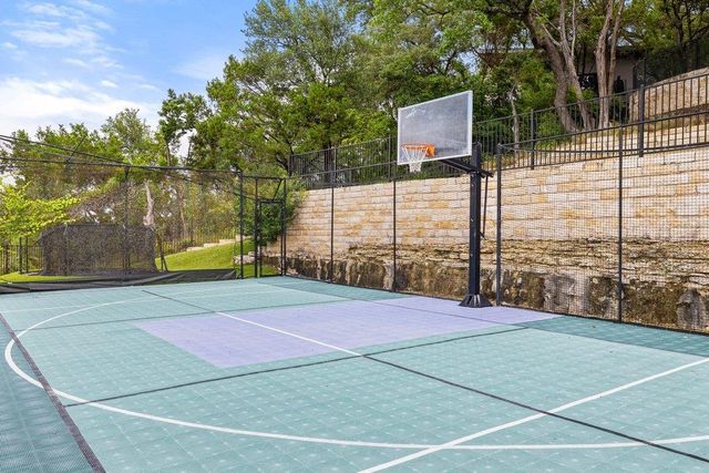 1421 Circle Ridge DR, West Lake Hills, TX 78746