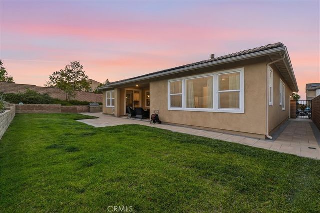2792 Chad Zeller, Corona, CA 92882