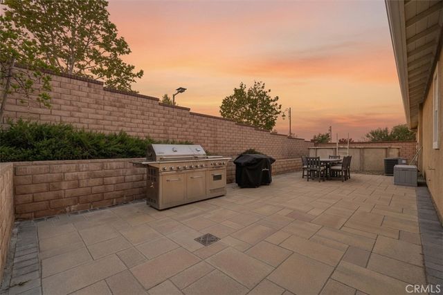 2792 Chad Zeller, Corona, CA 92882