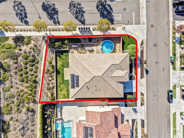 2792 Chad Zeller, Corona, CA 92882