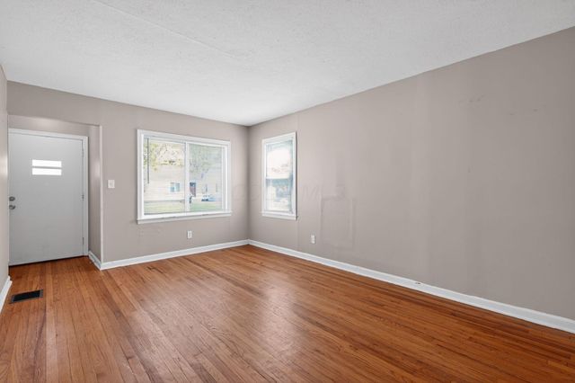 2849 Osceola Avenue, Columbus, OH 43211