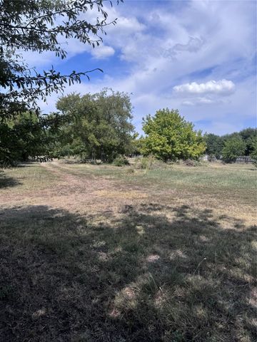 1002 Spring Miller Court, Arlington, TX 76002