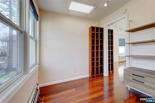 577 Forest Avenue, Paramus, NJ 07652