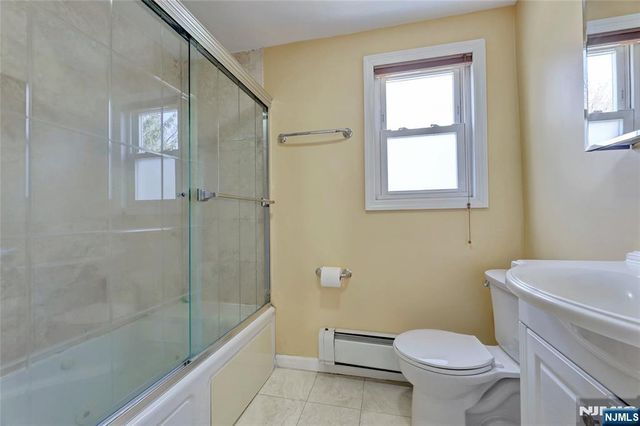 577 Forest Avenue, Paramus, NJ 07652