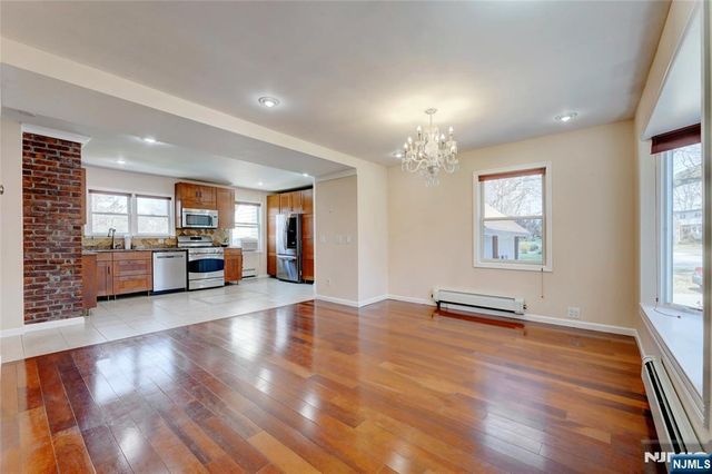 577 Forest Avenue, Paramus, NJ 07652