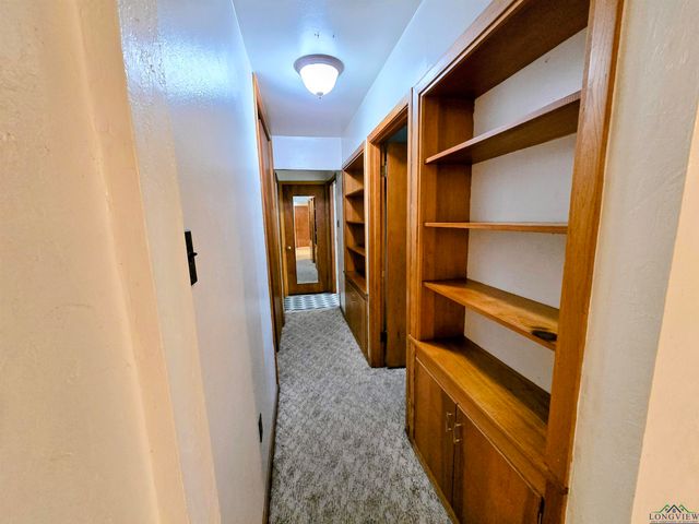 3200 Indian Springs Dr, Marshall, TX 75672