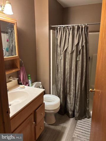 311 CHERRY ST, York, PA 17402