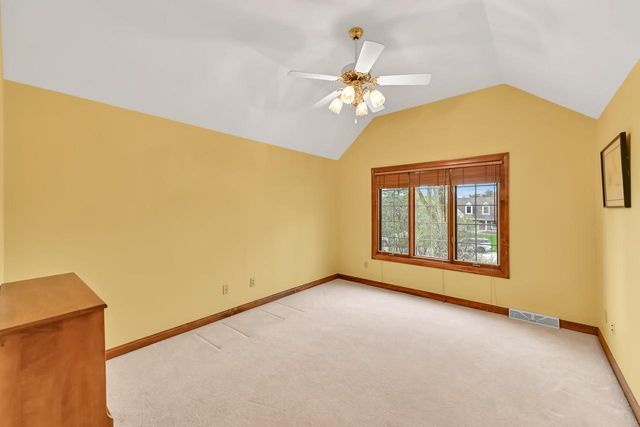 17700 Parish DRIVE, Brookfield, WI 53045