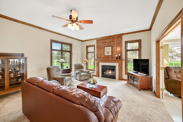 17700 Parish DRIVE, Brookfield, WI 53045