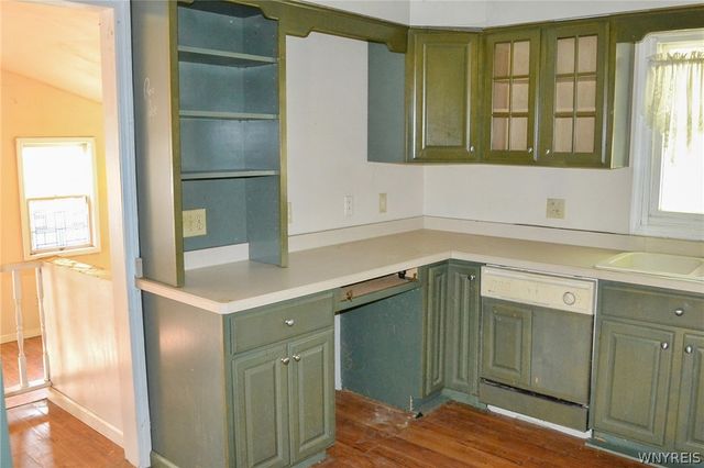4194 Cameron Drive, Clarence, NY 14221