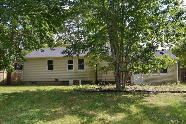 4194 Cameron Drive, Clarence, NY 14221