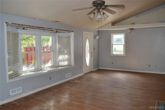 4194 Cameron Drive, Clarence, NY 14221