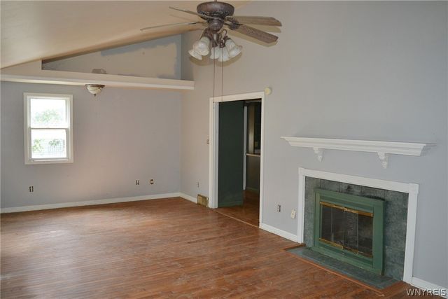 4194 Cameron Drive, Clarence, NY 14221