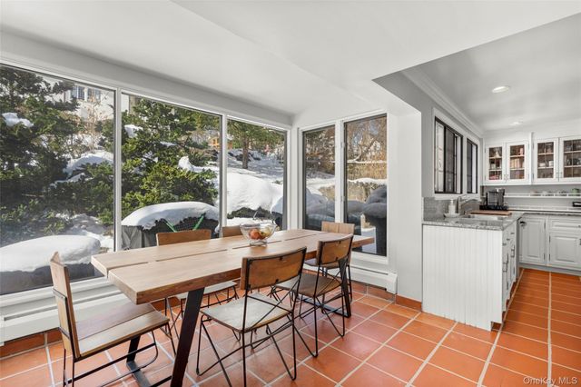 103 Aviemore Drive, New Rochelle, NY 10804