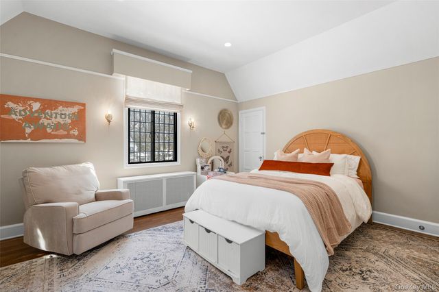 103 Aviemore Drive, New Rochelle, NY 10804