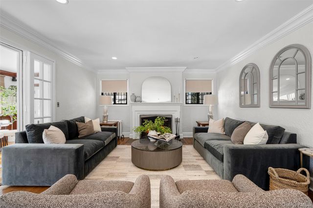 103 Aviemore Drive, New Rochelle, NY 10804