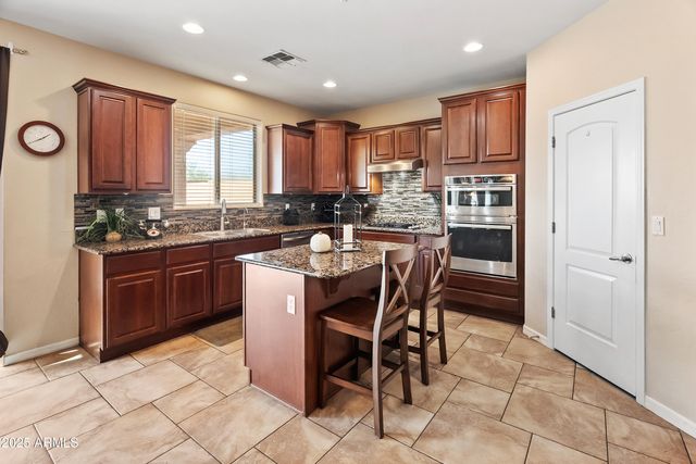 28108 N 90TH Lane, Peoria, AZ 85383