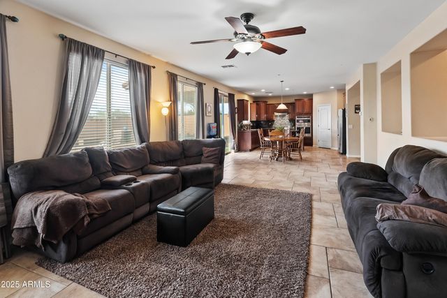 28108 N 90TH Lane, Peoria, AZ 85383