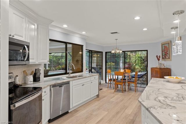 2259 QUEENS WAY, Naples, FL 34112