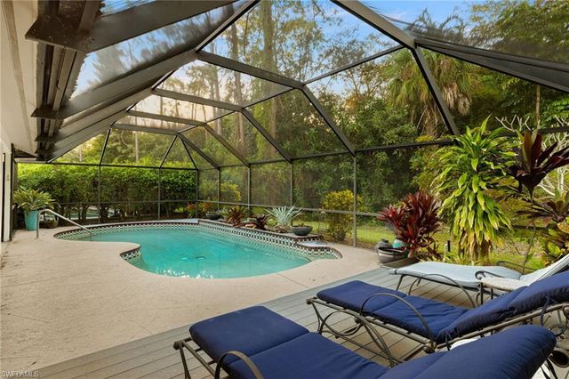 2259 QUEENS WAY, Naples, FL 34112