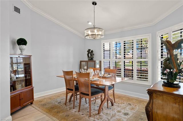 2259 QUEENS WAY, Naples, FL 34112