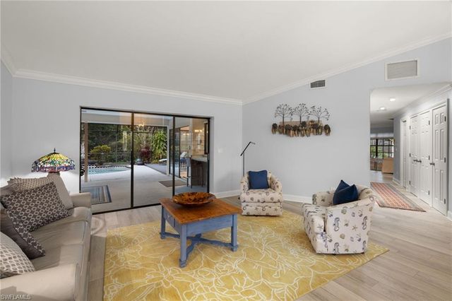 2259 QUEENS WAY, Naples, FL 34112