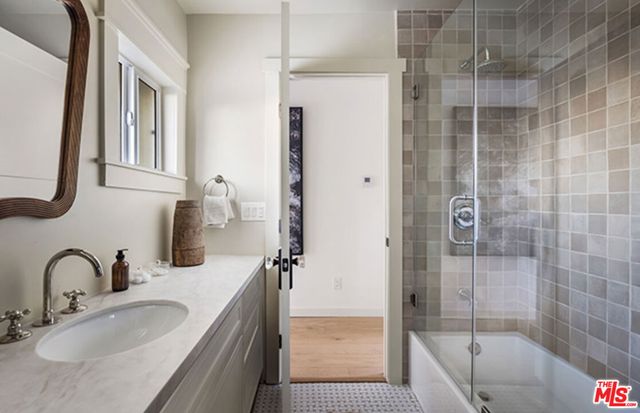 1411 Armadale Avenue, Los Angeles, CA 90042