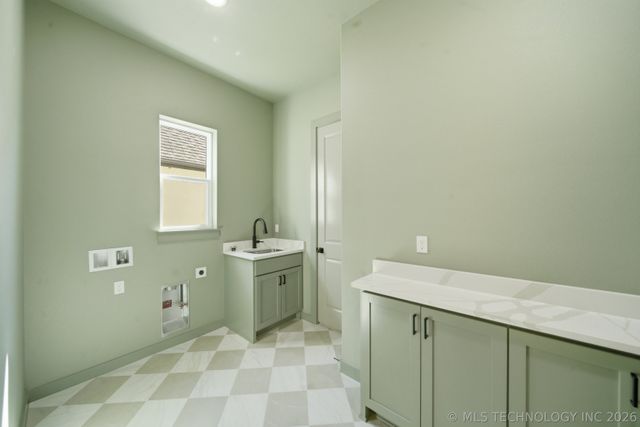 2102 E 138th Street, Bixby, OK 74008