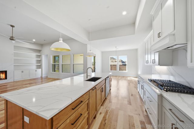 2102 E 138th Street, Bixby, OK 74008