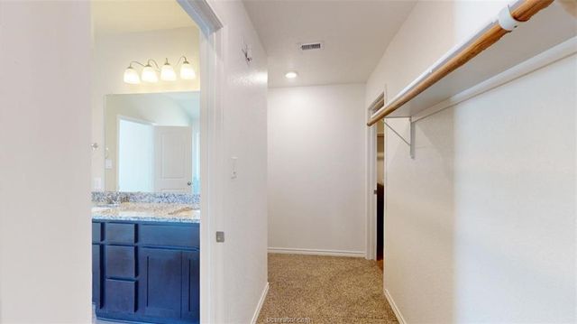 5219 Montague Loop, Bryan, TX 77807