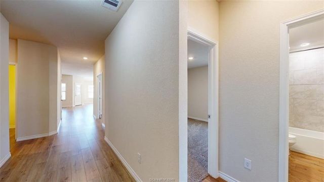 5219 Montague Loop, Bryan, TX 77807