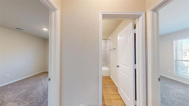 5219 Montague Loop, Bryan, TX 77807