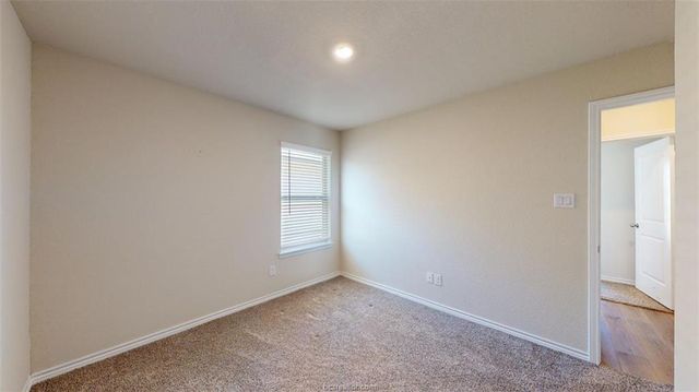 5219 Montague Loop, Bryan, TX 77807