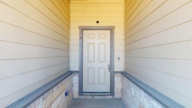 5219 Montague Loop, Bryan, TX 77807