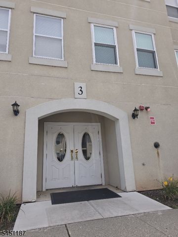 312 Brittany Dr 312, Wayne Twp., NJ 07470