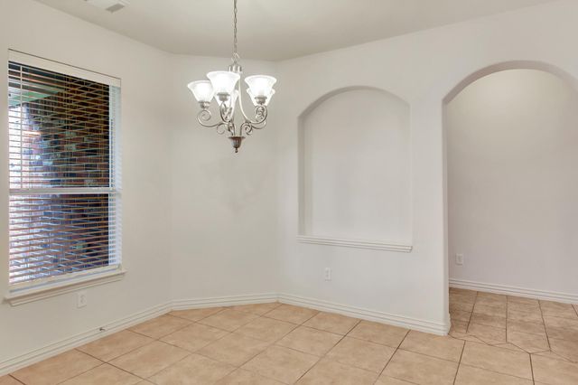 27 Frontera, The Woodlands, TX 77382