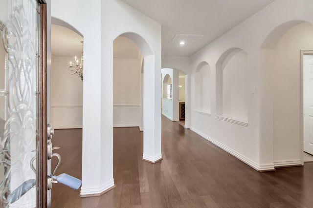 27 Frontera, The Woodlands, TX 77382