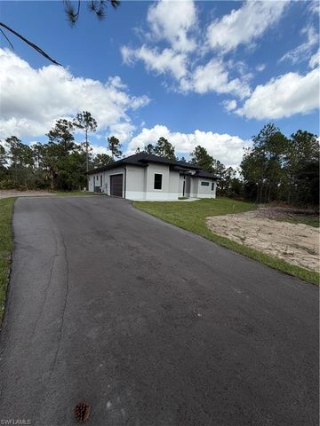 2863 52nd AVE NE, Naples, FL 34120