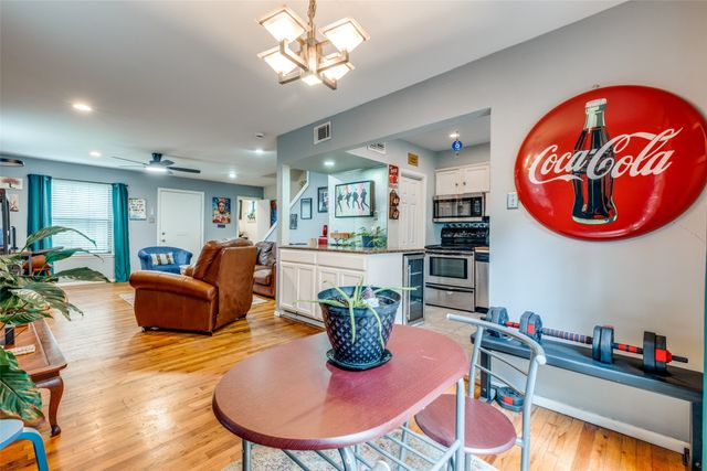 4902 N Hall Street, Dallas, TX 75235