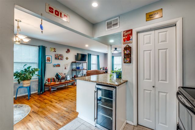4902 N Hall Street, Dallas, TX 75235