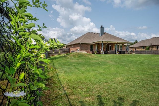 4450 Buffalo Hill, Guthrie, OK 73044