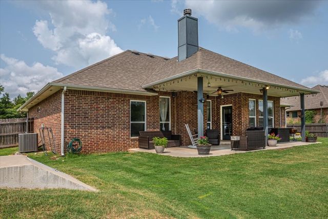 4450 Buffalo Hill, Guthrie, OK 73044