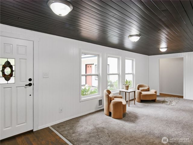 18824 SE 164th St, Renton, WA 98058