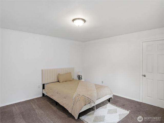 18824 SE 164th St, Renton, WA 98058