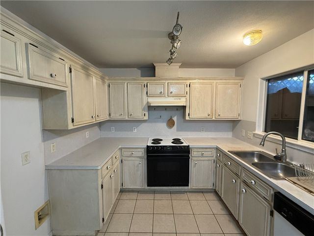 7809 Northwind Dr, Corpus Christi, TX 78414