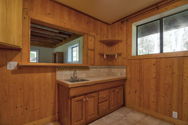 3165 Ray Cir, Auburn, CA 95602