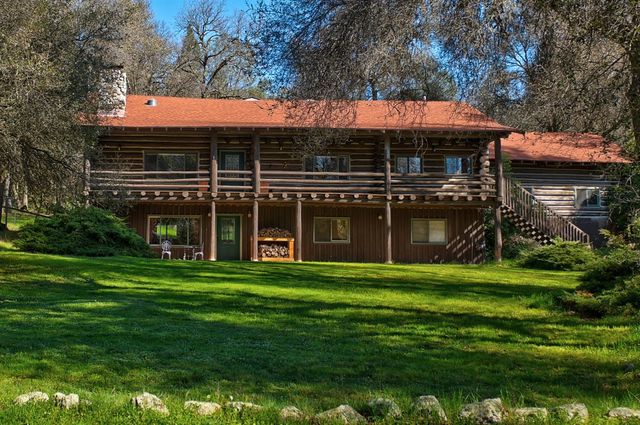 3165 Ray Cir, Auburn, CA 95602